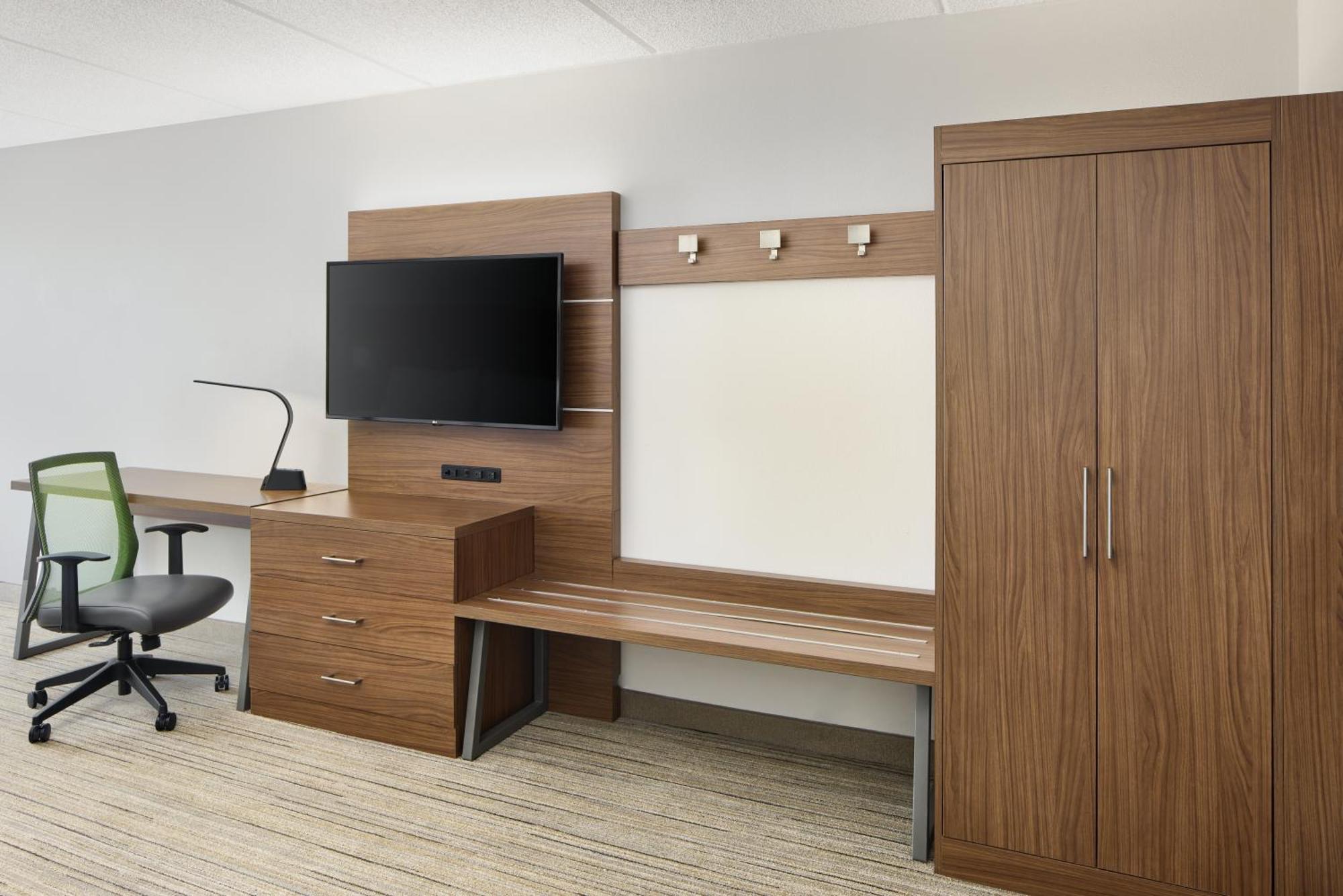 Holiday Inn Express & Suites - Atlanta - Tucker Northlake By Ihg Exterior photo